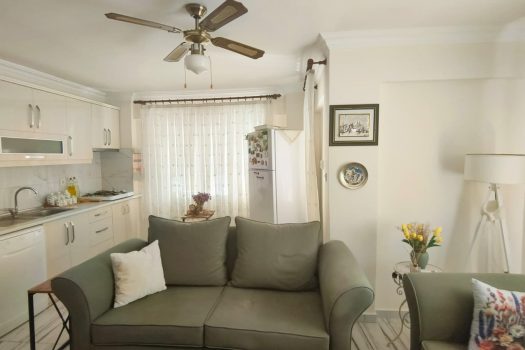 Ayvalık Sarımsaklı satılık geniş teraslı modern 4+1 dubleks daire