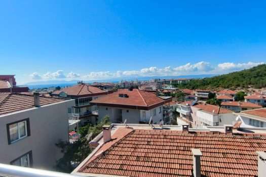 Sarımsaklı'da Deniz Manzaralı Satılık 4+2 Dubleks