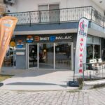 Biret Emlak Sarımsaklı Ayvalık ofis görünümü